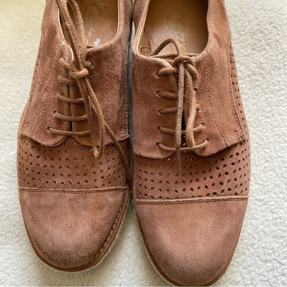 L’INTERVALLE suede perforated platform lace up loafers - Picture 4 of 10